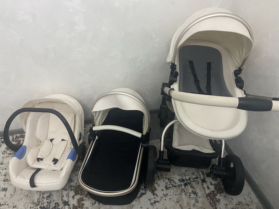 Детская коляска 3в 1