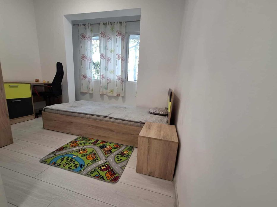 Дава се под наем Тристаен апартамент в Варна, Колхозен пазар - 90 кв.м за 511 € - Снимка #9