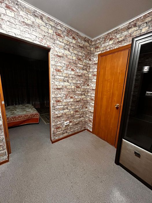 Сдаеться  полуторка посуточно