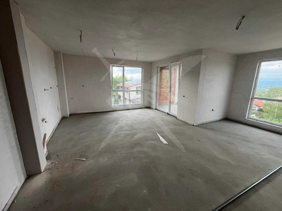 Продава се Тристаен апартамент в с. Марково, Област Пловдив - 132 кв.м за 1449 €/кв.м - Снимка #2