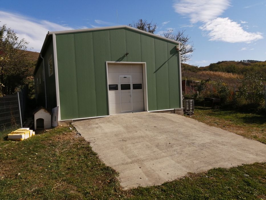 Vand hala 210 mp si teren 4100 mp la 30km de Cluj