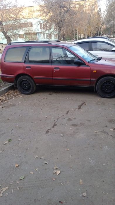 Продам Nissan Sunny 1995г