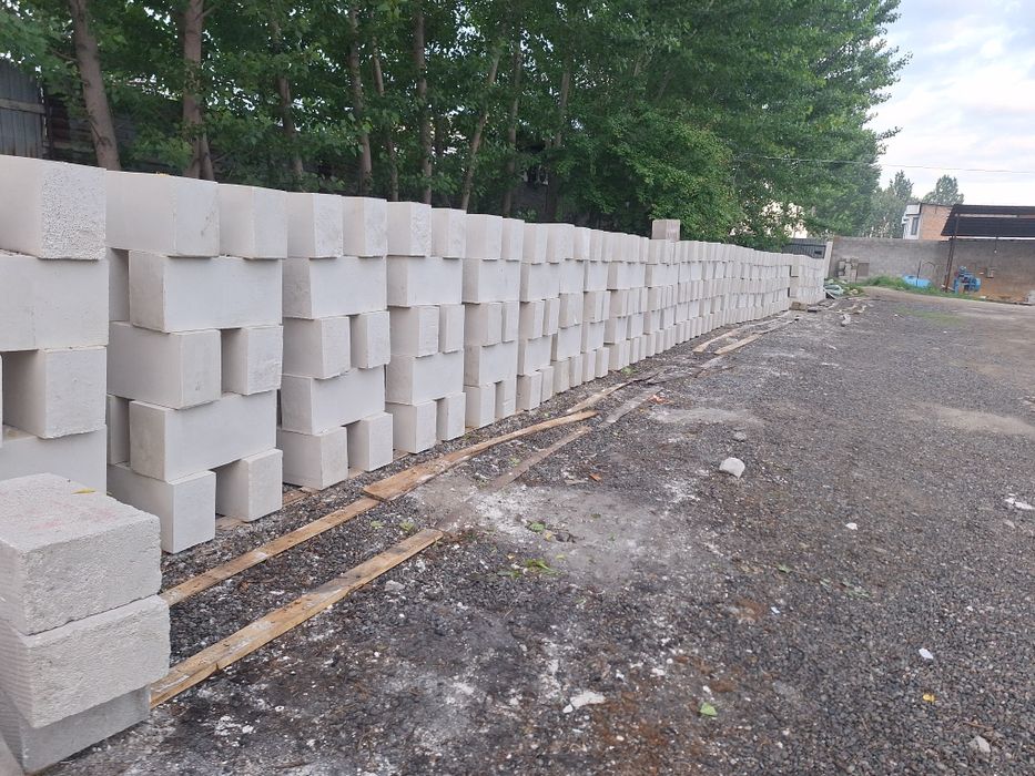 Penablok va shlakablok sotaman