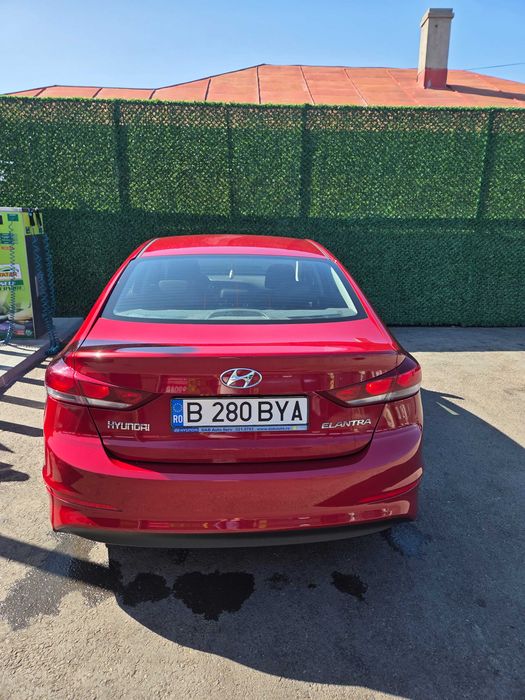 HYUNDAI Elantra 2018 — imagine 2