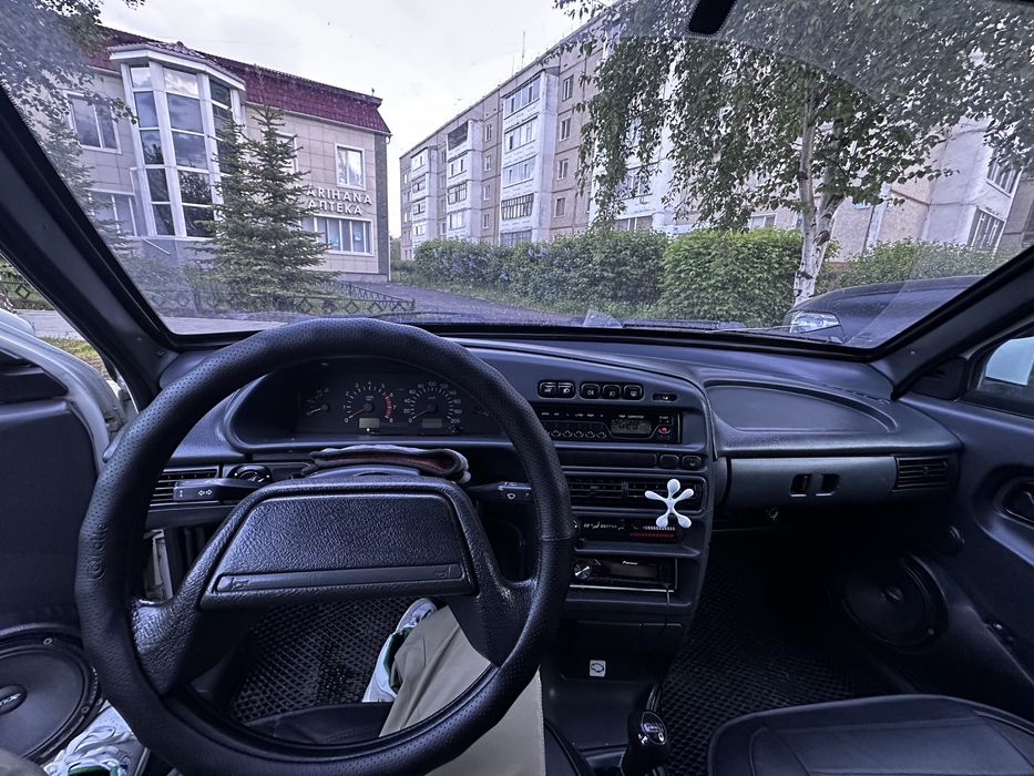 Лада ваз 2114 белая