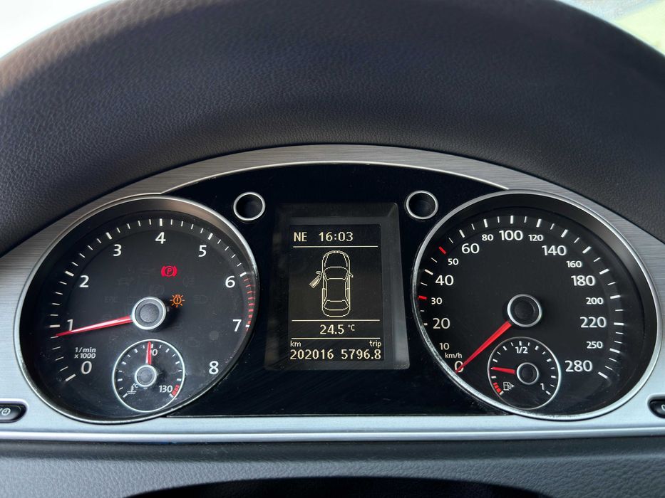 VOLKSWAGEN Passat CC 2012 — imagine 3