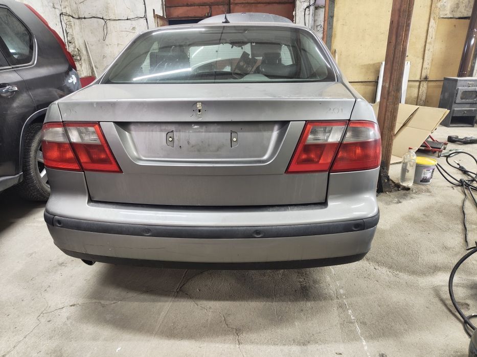 Saab 95 2.0t ръчна кутия на части