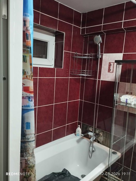 De Închiriat Casa curte mică 20 mp