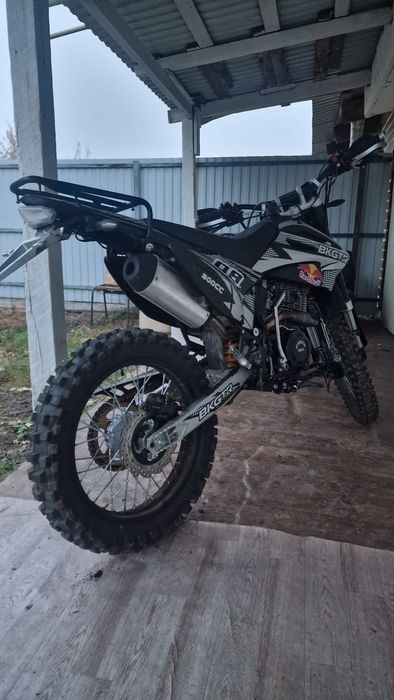 Продам Эндуро 300 куб