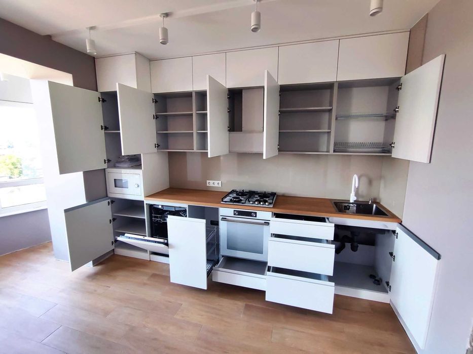 Mobilă orice model și dimensiuni