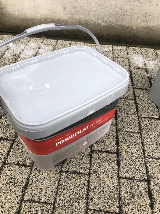 Galeata Galeti cu capac rezistente 23 Litri (Pescuit, Depozitat)