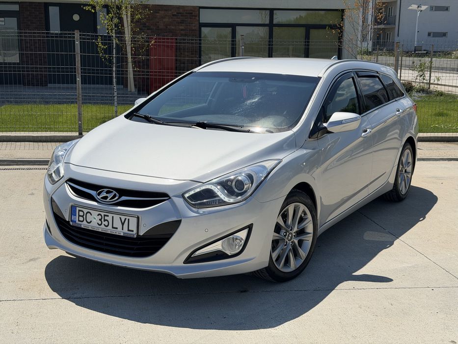 Hyundai i40 1.7 crdi/ 4% consum/cauciucuri noi vara/iarna