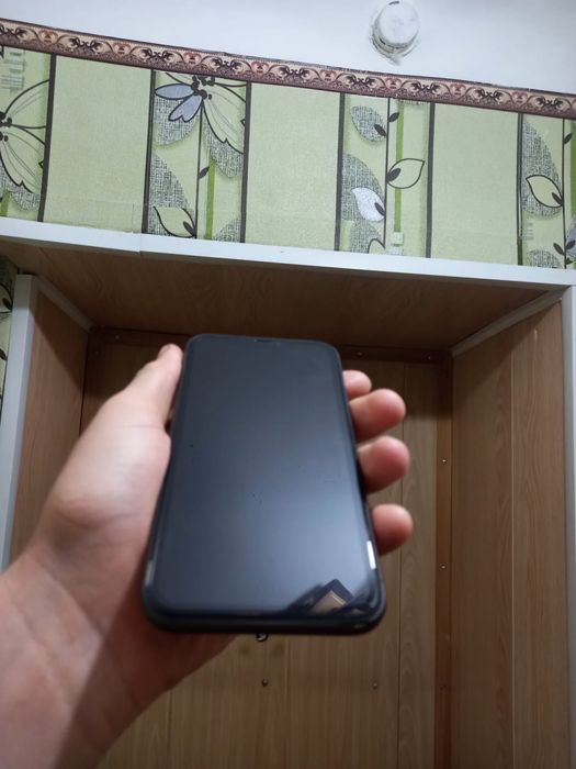 iPhone 11, все в аригенале