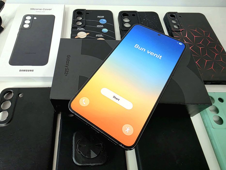 Samsung Galaxy S22 Plus, cu accesorii,  impecabil