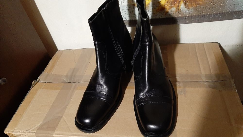 Боти, черни, 40 номер