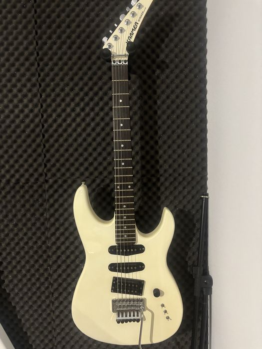 Chitara electrica Kramer Striker 600ST (1986)
