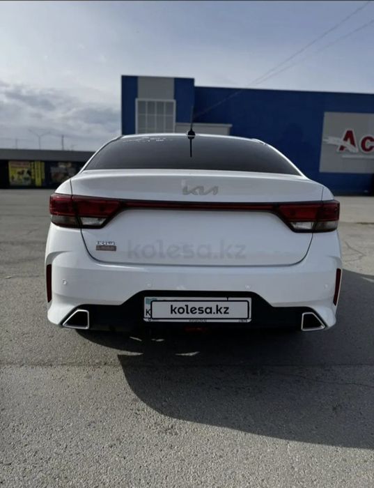 Продам машину кио рио