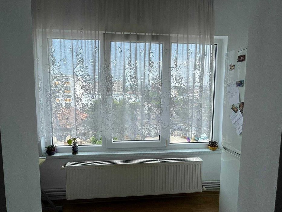 PF ÎNCHIRIEZ APARTAMENT 2 camere Întrelacuri