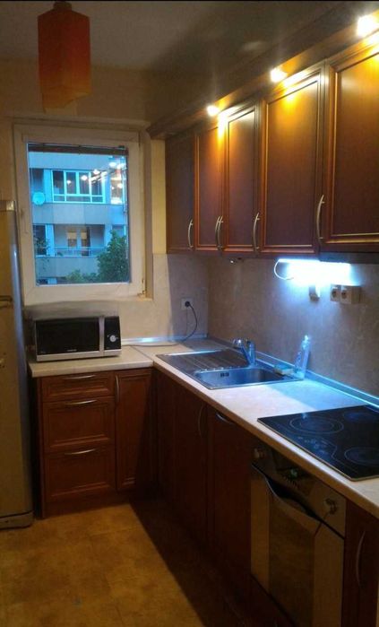 Дава се под наем Тристаен апартамент в София, Борово - 103 кв.м за 663 € - Снимка #7