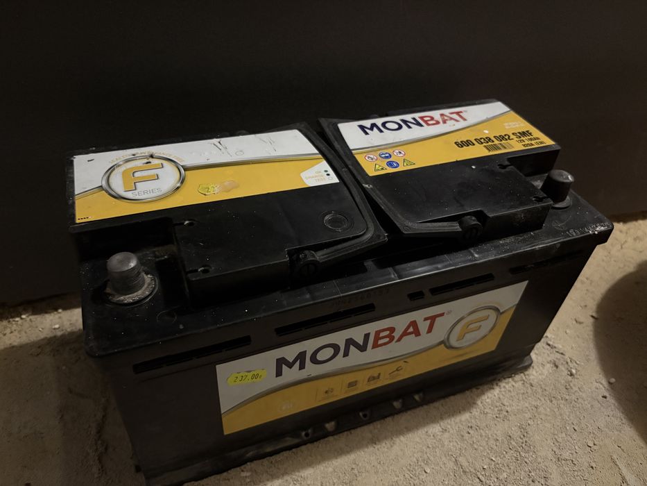 Акумулатор Монбат 100 Аh