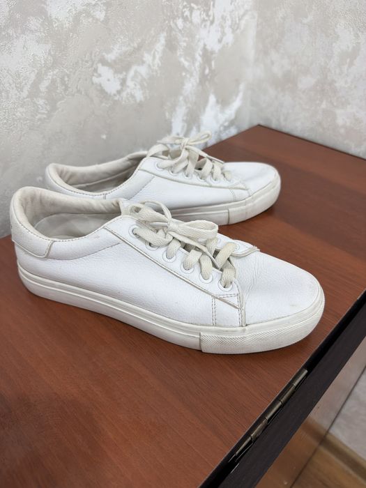 Продам кеды женские 38 р