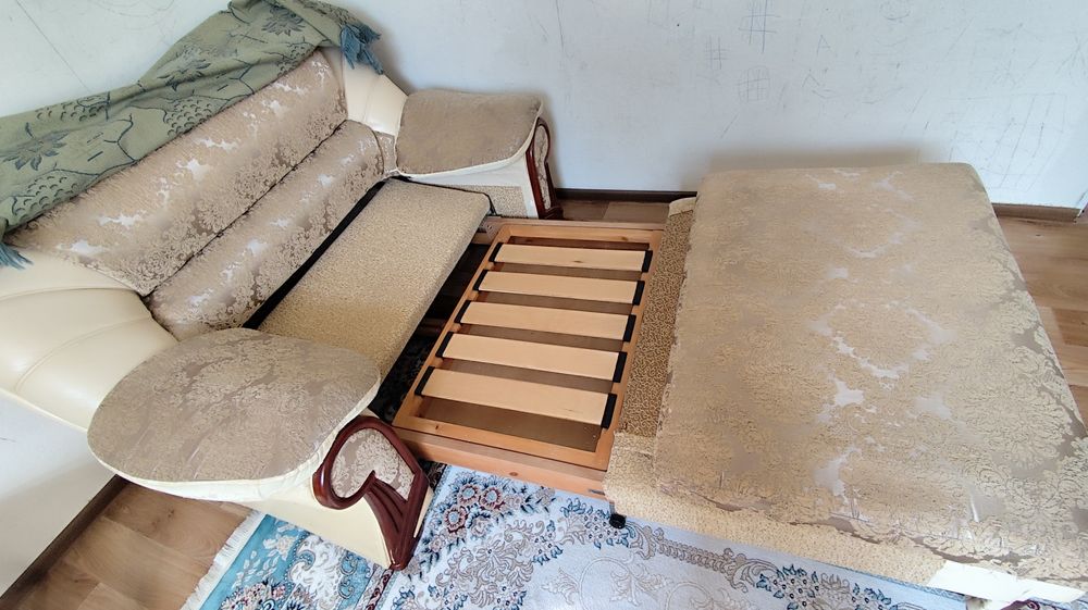 Софа кровать бежевый