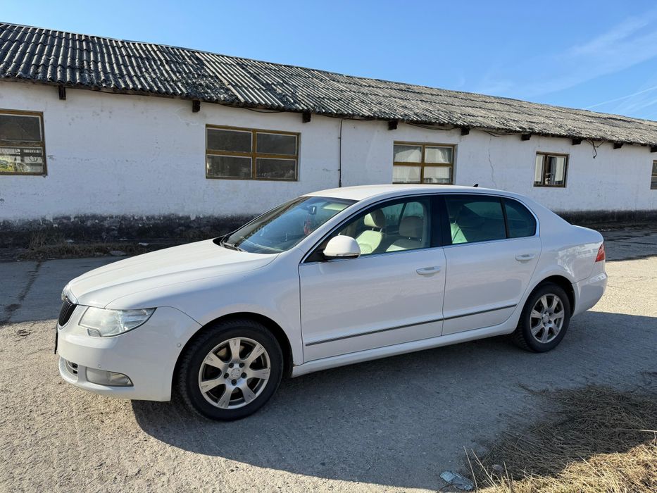 Vand/Schimb Skoda Superb 2011