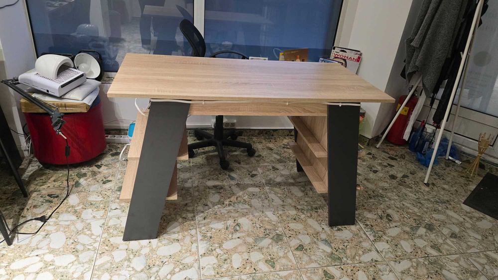 4 бр. Бюра използвани