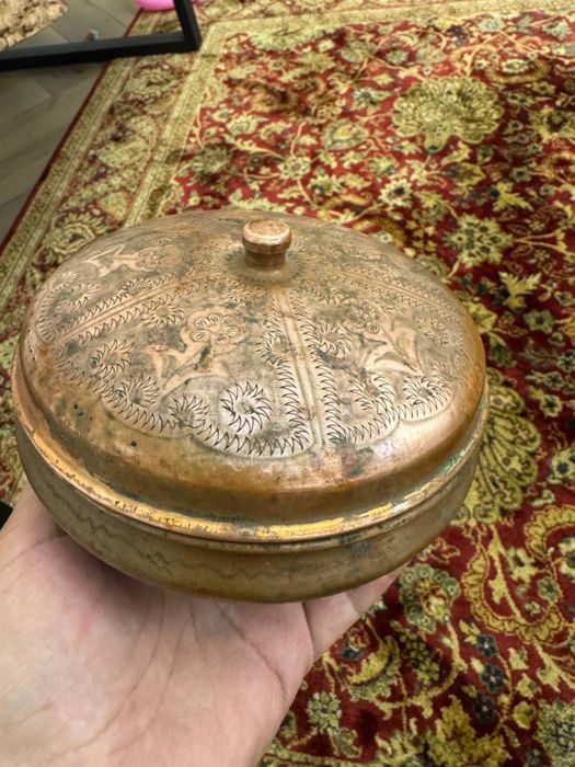 Редкая старинная медная шкатулка или конфетница