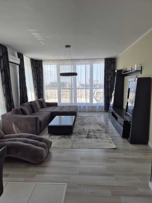 Persoană fizică vând penthouse modern etajul 9  Avantgarden