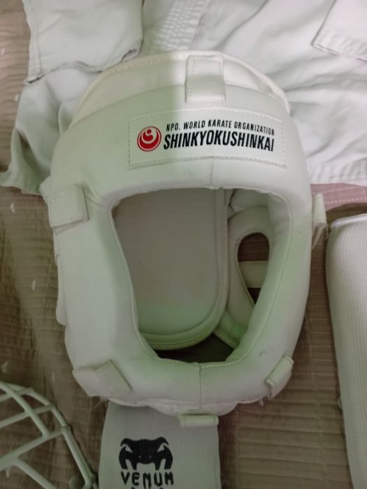 Пподам кимоно для кьёкушинкай карате