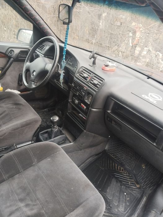 Opel vectra 1993
