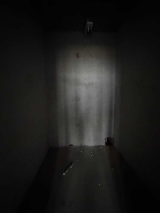 Sayram Tower 2/4/10 коробка 77м2 квартира продажа срочно: метро БИЙ