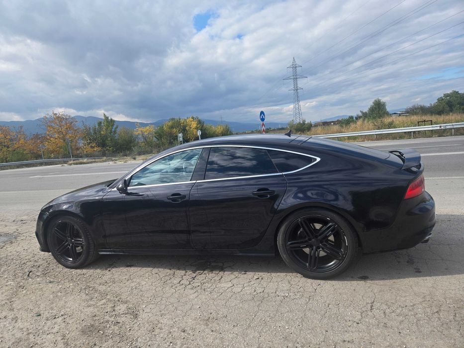 Ауди а7 на части  3.0д