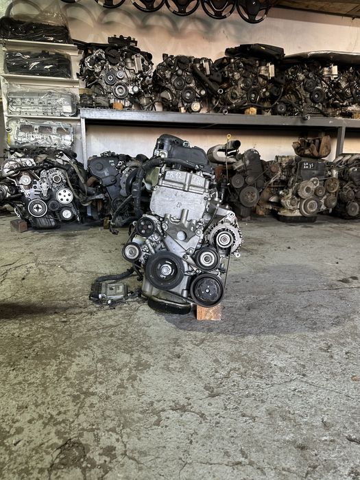 Двигатель Nissan CR12DE cr12 1.2l