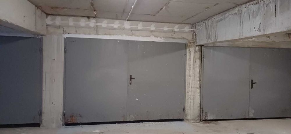 продава гараж Железник- изток