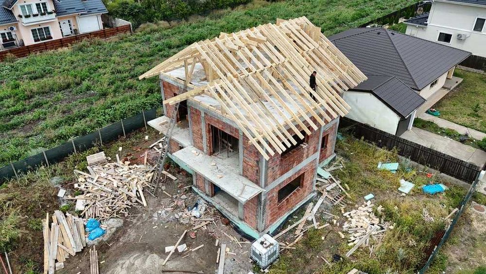 Casa/Vilă la Roșu, Sat Breazu, Comuna Rediu, Iași