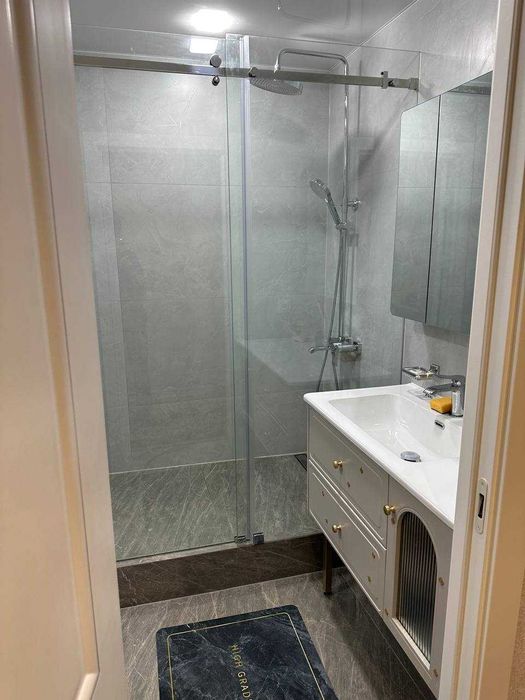 Сдаётся современная квартира на Алмазаре, Себзар, ор-р: ТРЦ "Riveira"