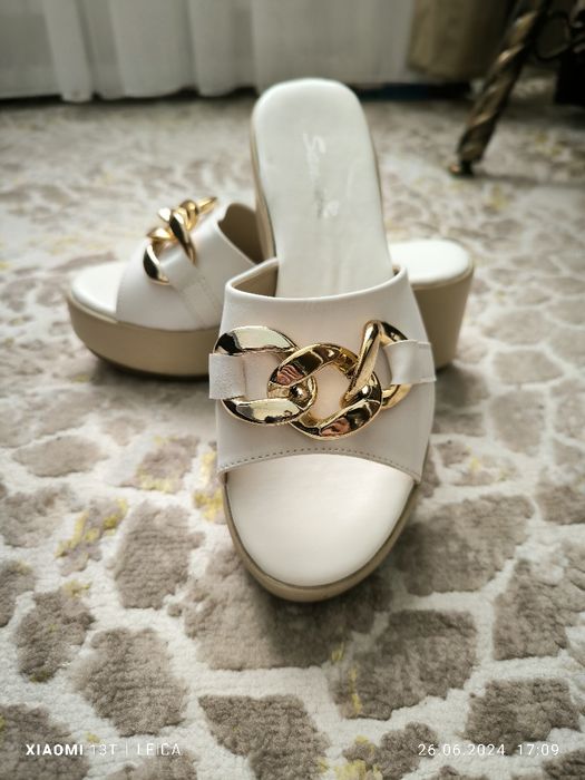 Сабо на платформе, Турция