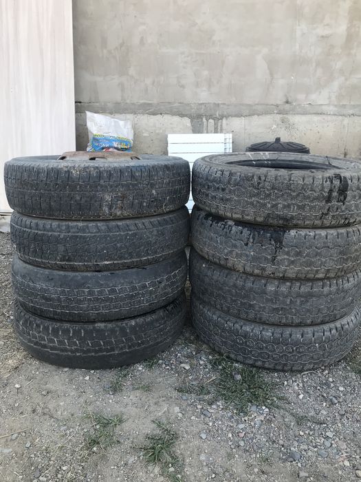 Продам шины на Газель и Мерседес 814