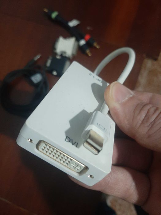 Lot adaptoare HDMI DVI VGA, cabluri audio RCA și mouse A4Tech