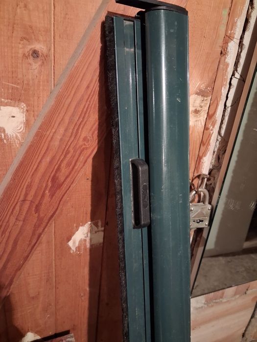 Ролетен комарник алуминиев