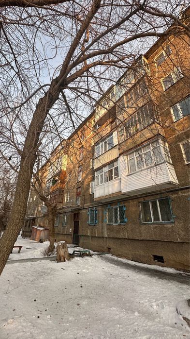 Продается 2 х комнатная квартира