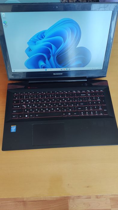 Игровой ноутбук Lenovo