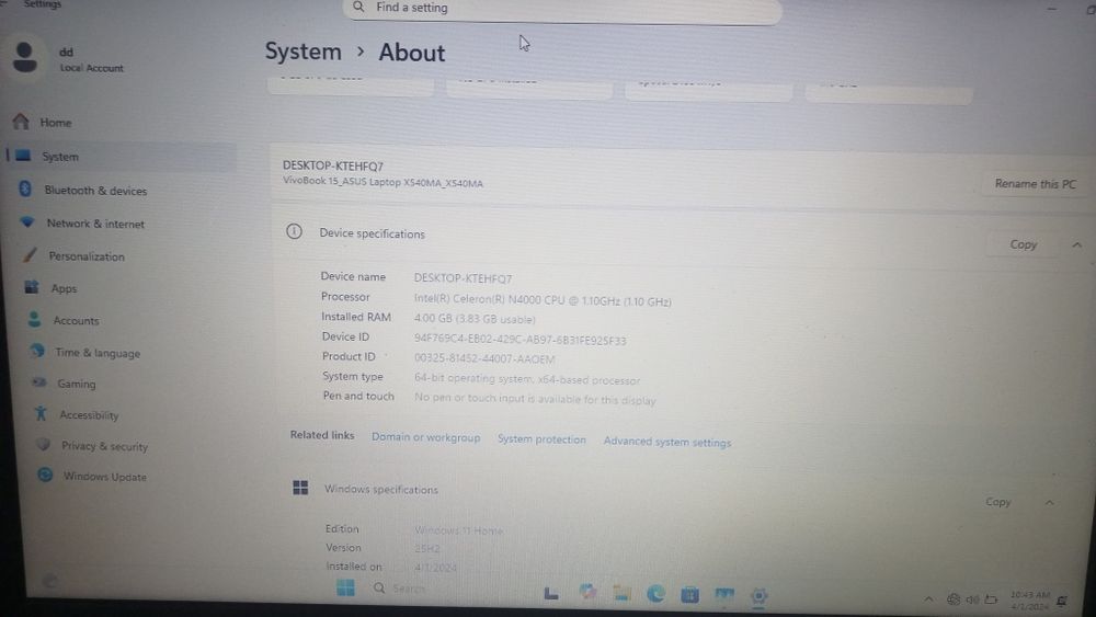 Laptop Asus x540Ma(merge doar cu încărcătorul în priză)