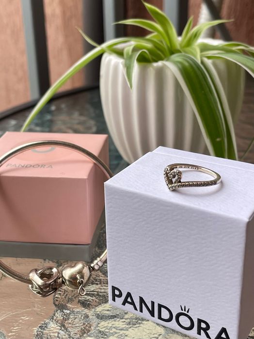 Сребърни бижута. Пръстен. Гривна.