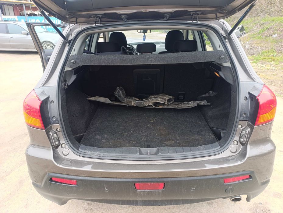 Mitsubishi ASX 1,6I / Митсубиши АСХ - на части