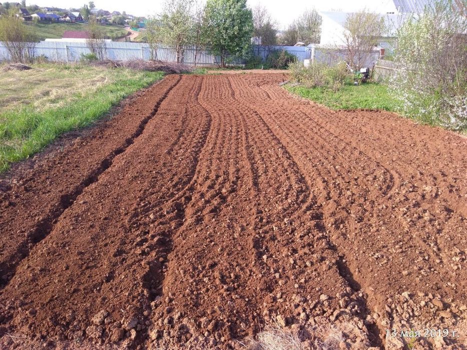 Вспашка перекопка огородов мотоблоком