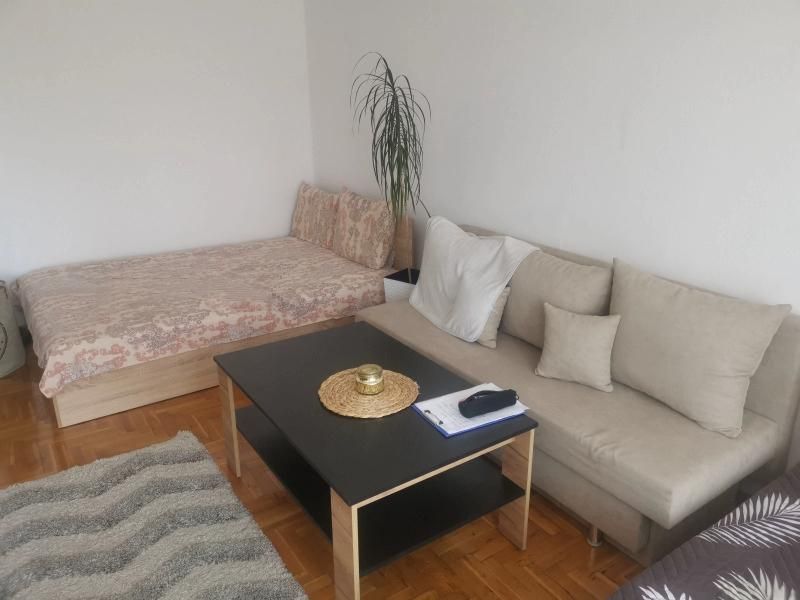 Дава се под наем Едностаен апартамент в София, Люлин 10 - 48 кв.м за 450 € - Снимка #1