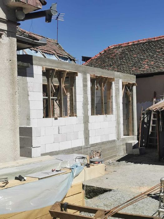 Acoperisuri, reparatii acoperisuri, turnari betoane, filigorii, etc